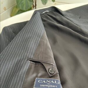 Canali Charcoal Pinstripe Men's Blazer. Size 56. Pure Wool.